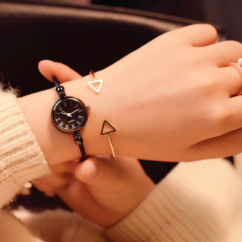Vintage Bracelet Watch Girls Students Simple And Small Thin Strap Ins Retro Wild Small Fresh Opening