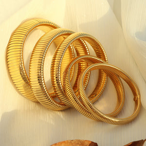 Fashion European And American Style Fashion Titanium Steel Wide Surface Bracelet Personality Fashion Color Matching Bracelet Elastic Snake Bone New