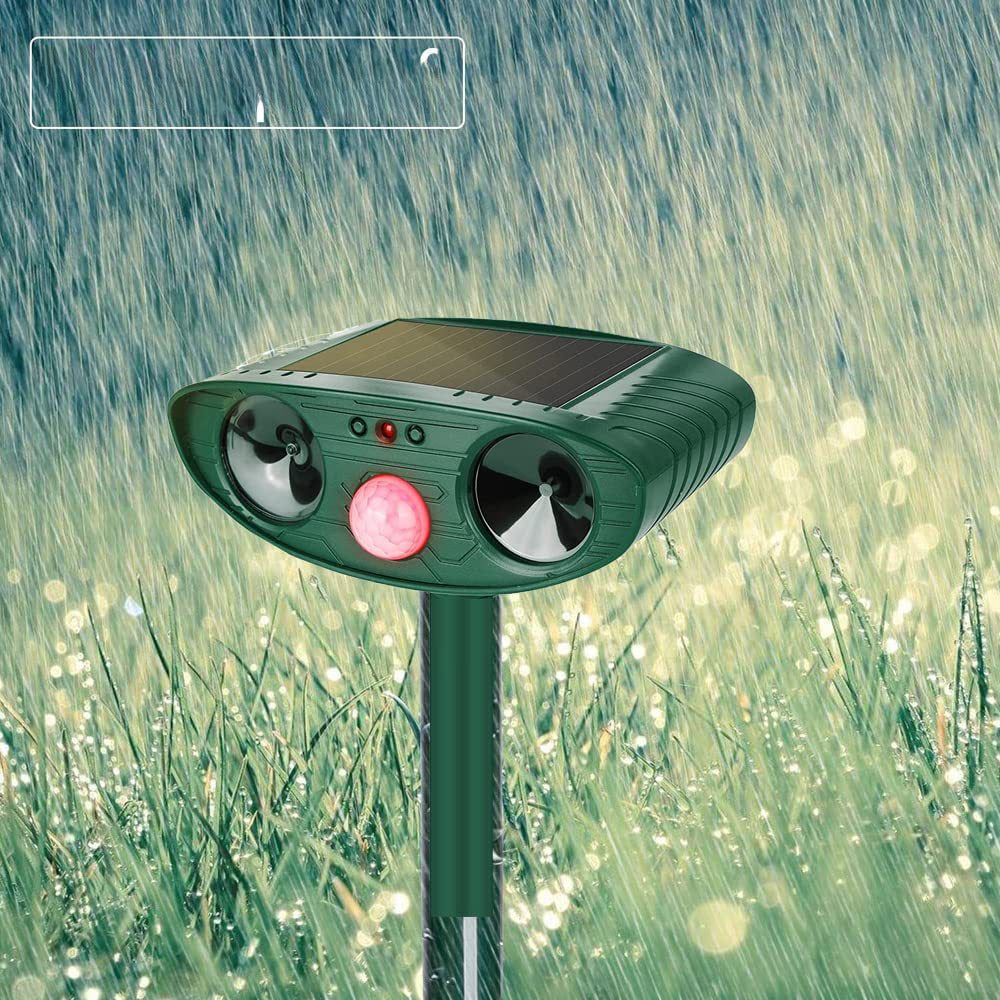 Solar Rat Repellent Ultrasonic Repellent Outdoor Waterproof Infrared Flash Repellent Bird Repellent