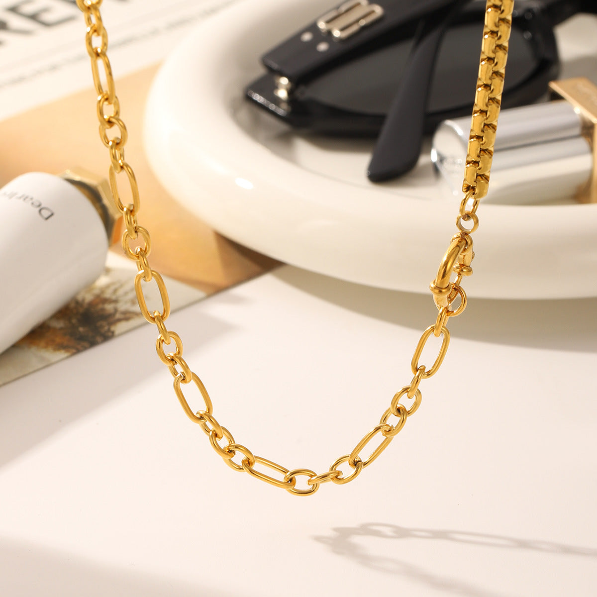 Cross-border World Best-selling Stainless Steel Splicing Chain Necklace Niche High-end Sense Spring Buckle Handmade Chain Titanium Steel Necklace Decoration